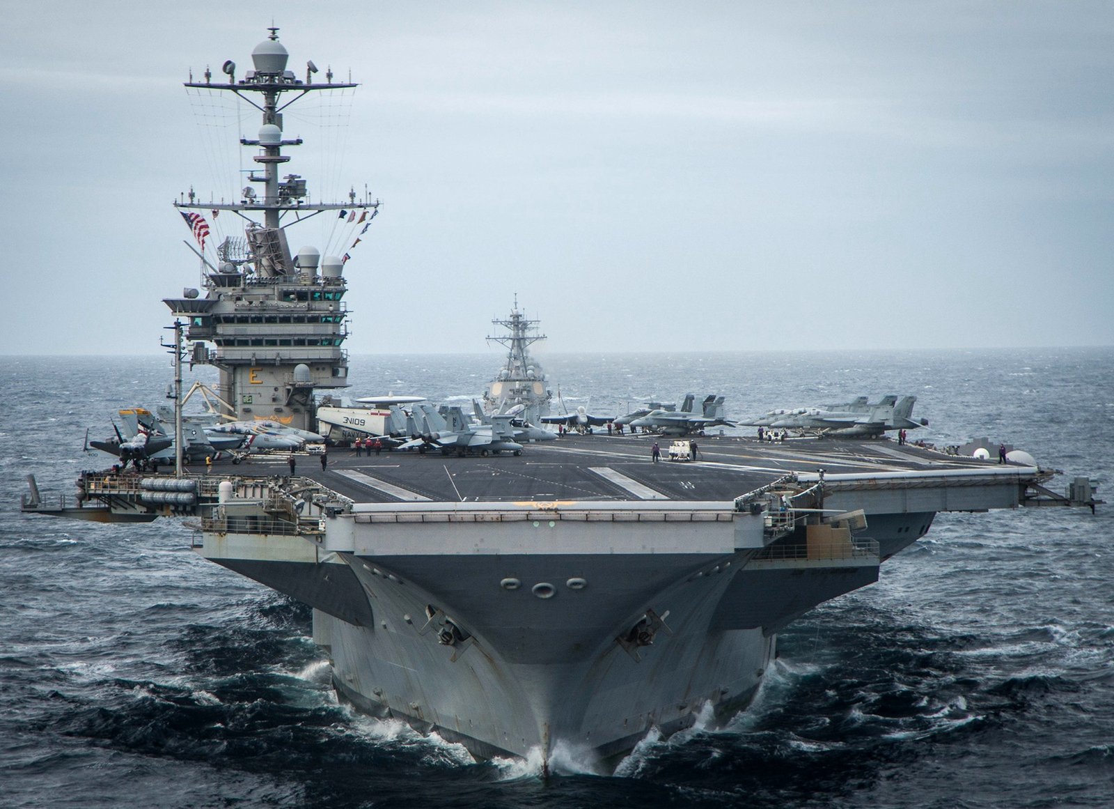 CVN-73 USS George Washington Nimitz class Aircraft Carrier