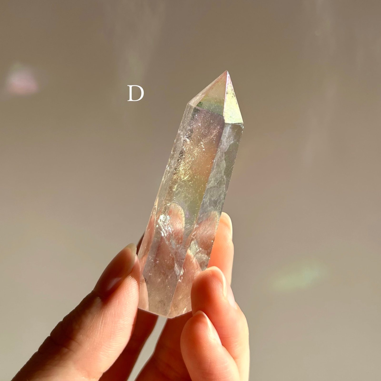 レインボーオーラクォーツ ポイント 天然石 虹入り | BLUE MOON STONE