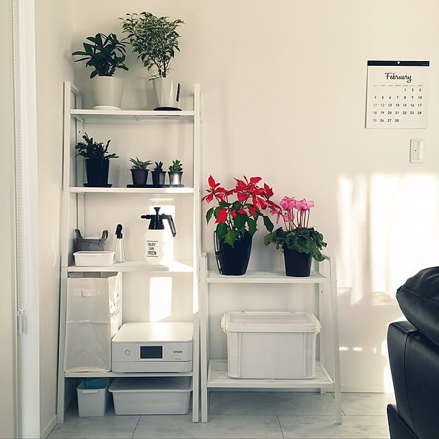 シンプルだから使いやすい！IKEA「LERBERG（レールベリ）」のある