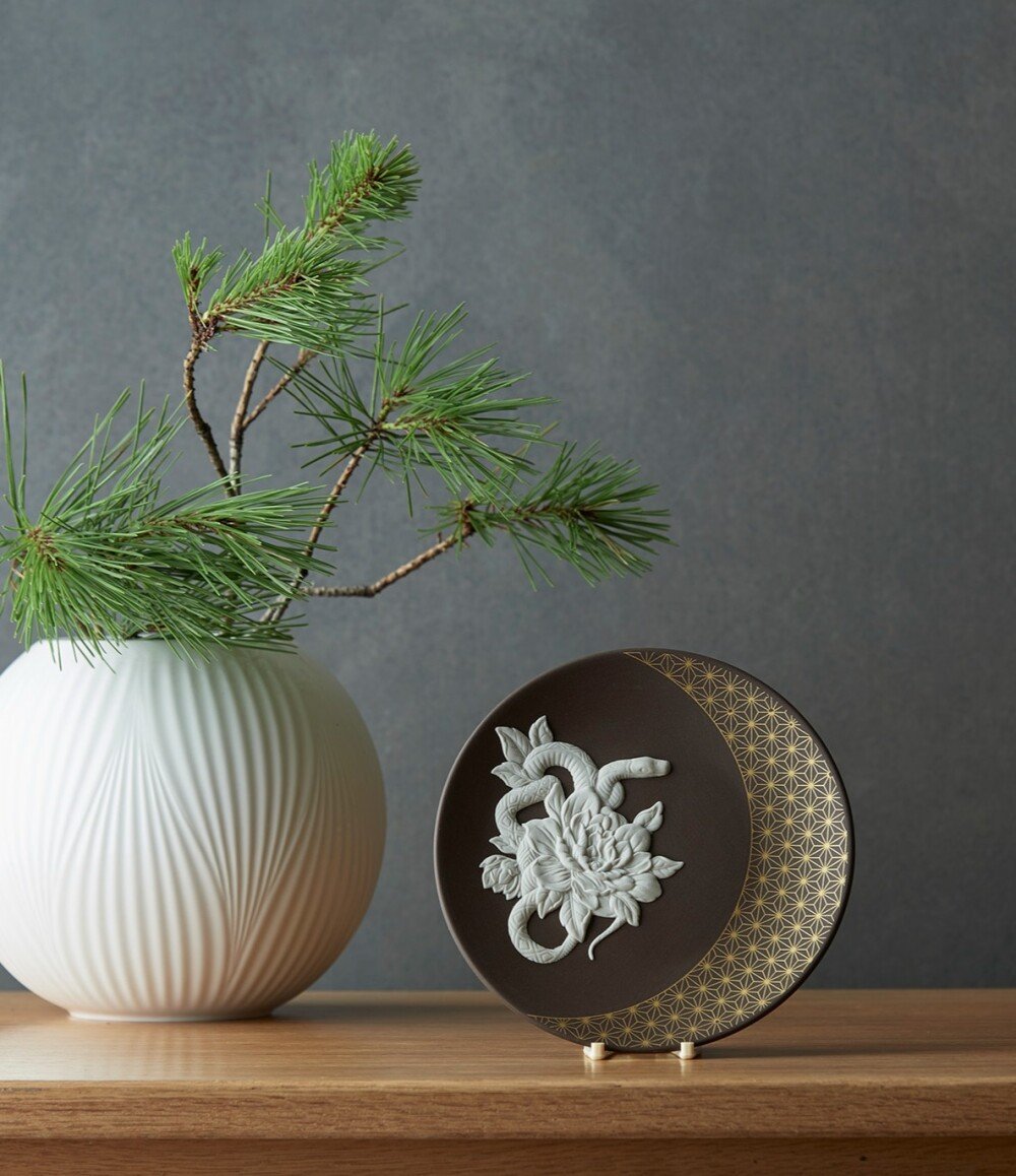 ウェッジウッド】新商品干支トレイ2025ヘビのご案内 | ウェッジウッド