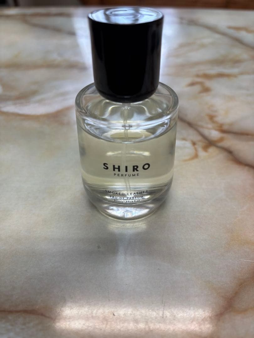 SHIRO メンズ香水 50ml スモークレザー 試してみた】SHIRO SMOKED LEATHER オードパルファンのリアルな口コミ