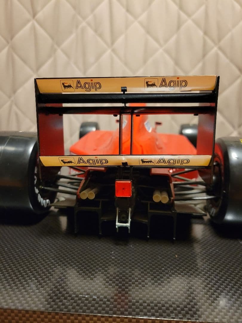 ロッソ 1/8スケール フェラーリ643 ミニチャンプス1/18 アイルトンセナ