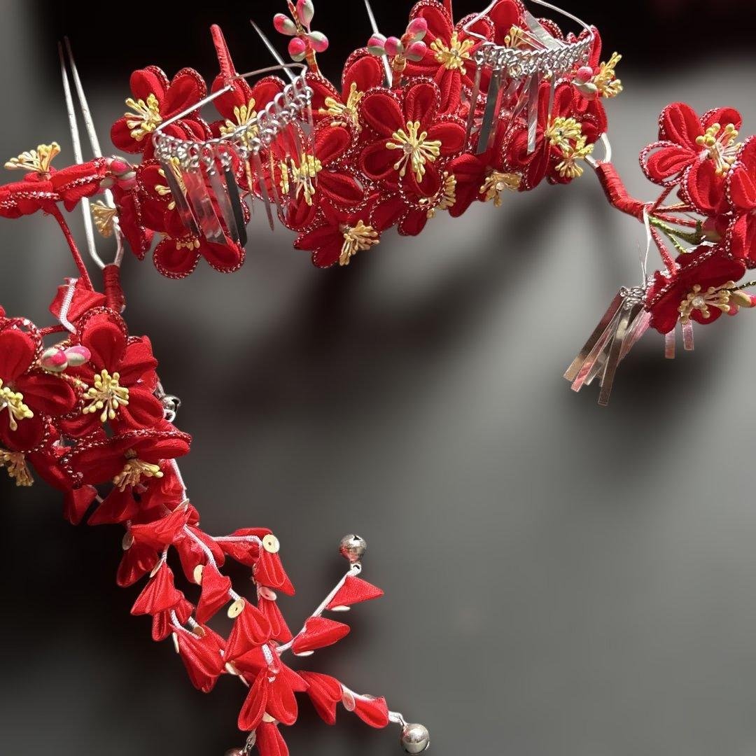 豪華七五三　勝山かんざし 七五三 髪飾り 勝山かんざし 3点セット「赤白 つまみに組紐と桜」7歳