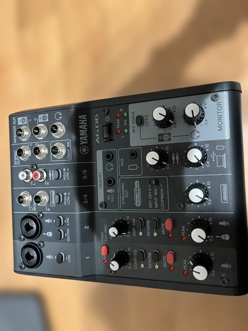 【美品】YAMAHA AG06 ブラック YAMAHA（ヤマハ） YAMAHA AG06MK2 B/ブラック マイクが二本同時に