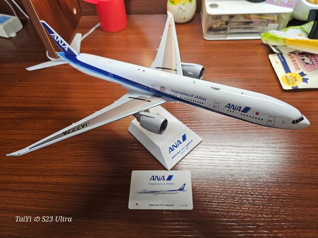 JC WINGS 1:200 ANA 全日空 B777-300ER JA777A Amazon.com: ACE HOBBY JC Wings for ANA for All Nippon Airways for